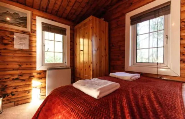 Cozy Mountain 2 Bed Log Cabin - Foto 1