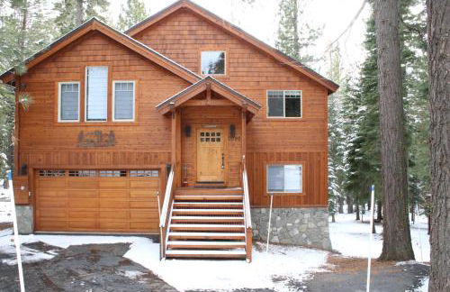 High Country Lodge by Tahoe Getaways - Tahoe Donner 4BR w Hot Tub, Air Conditioning, EV, HOA, Shuffleboard and Horse Shoe Pit - Foto 30