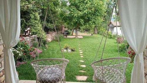 Apartment PARENZANA, little row HOUSE with big green yard in central Istria - Foto 3, Garden view