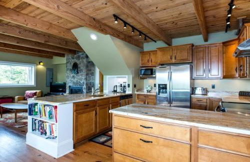 Deluxe Cottage Rental on a 100-Acre Farm on the Shenandoah River, Virginia - Foto 6