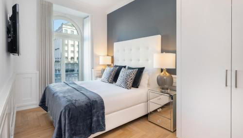 WHome | The Boulevard Prime Location & Timeless Luxury - Photo 2