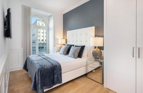 WHome | The Boulevard Prime Location & Timeless Luxury - Photo 2