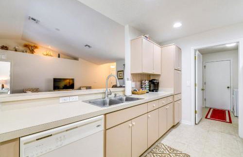 Family-Friendly Spring Hill Vacation Home with Lanai - Foto 10