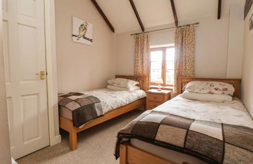 1 Woods Garth - Photo 19