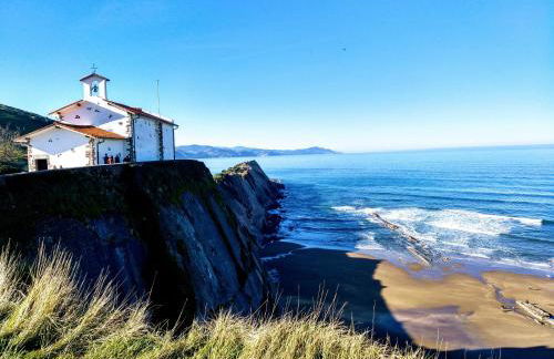 Apartamento Costa II con Parking exterior comunitario y parking privado en el centro - Foto 21