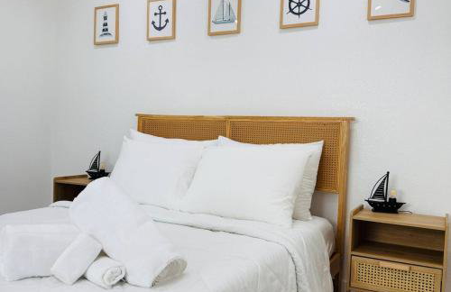 Private, cozy, beach guest-suite C - Photo 1