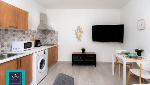 Mara 1 Playa del Burrero junto al mar wifi gratis - Foto 5, toaster