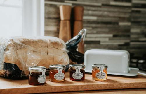 Retreat on the Green - Photo 6