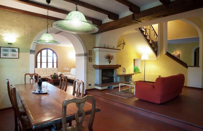 Villa in Casentino With Pool & Castle Views - Foto 18