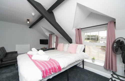 Modern en-suite room in country PubRestaurant 2 with communal kitchen - Pass the Keys - Foto 10