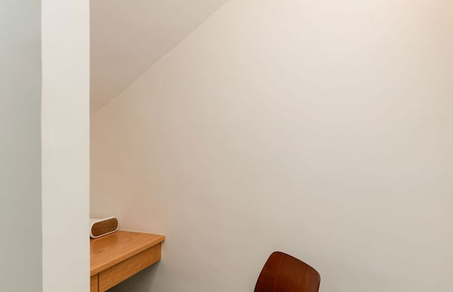 Luxury Duplex with Rooftop by FeelHome - Photo 33