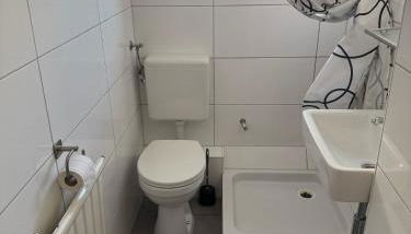 Ruhige 3-Zimmerwohnung im Norden Bremens für Monteure und Geschäftsreisende PM 33 OG - Foto 4, Shower