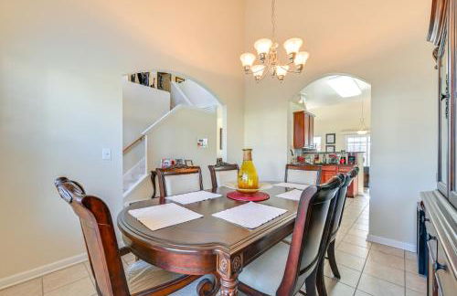 6 Mi to Charlotte Motor Speedway Home with Fire Pit - Foto 8