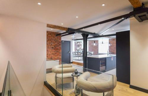 Omnia by The Heim - Photo 22