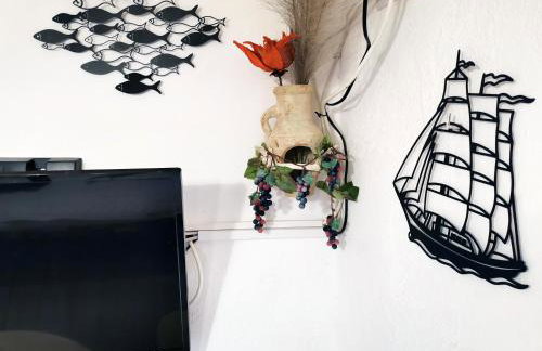 Apartment Alena with terrace and garden Center Jelsa - Photo 28