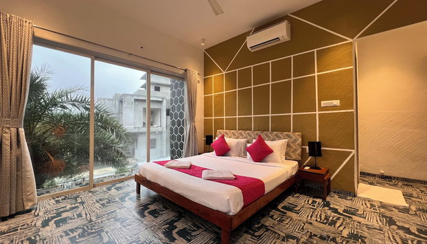 Touchwood 4 BHK With Pvt Pool By Stellar Stays - Photo 4, Room