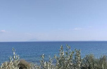 Δίπλα στο κύμα -Βeside the wave - Photo 17
