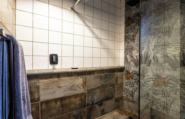 Hornbill Family Suites - Photo 78