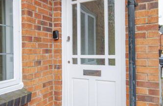 Modern 2-Bed Home with Free Parking Near Peak District - Foto 17