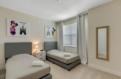 3 bedrooms pool home Hidden Forest - Photo 18