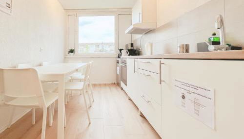 Home4Now DOR02 Monteursunterkunft in Dormagen I 3 Schlafzimmer für 6 Personen I Küche I SmartTV I WiFi - Foto 2, minibar