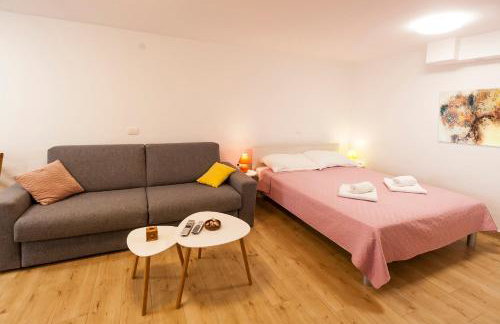 Studio & Apartment 'The Roots Apartments' near Pula, Istria, Croatia - Foto 7