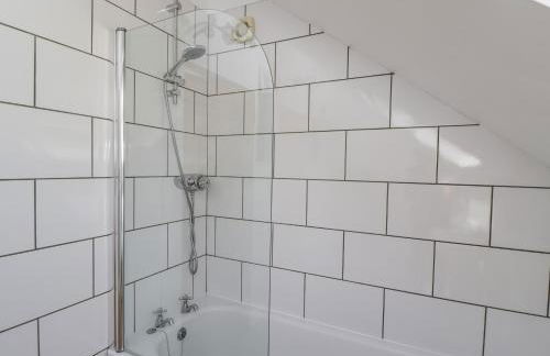 Parkfield Cottage - Photo 17