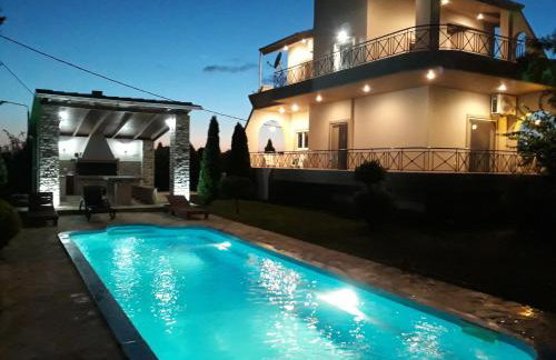 Villa Oneiro - Foto 1