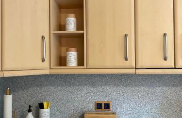 Moderne, helle Wohnung mit Terasse 15min bis OB Centro, Klimaanlage - Foto 12