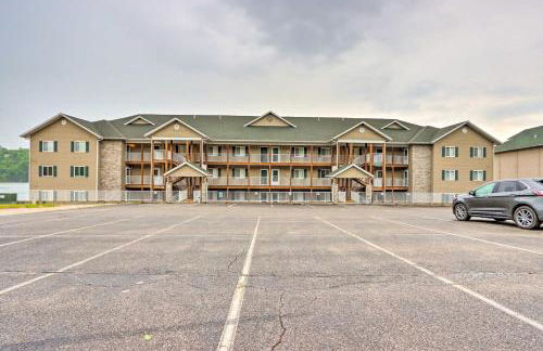 Breezy Lakefront Condo with Balcony and Lake View! - Photo 32