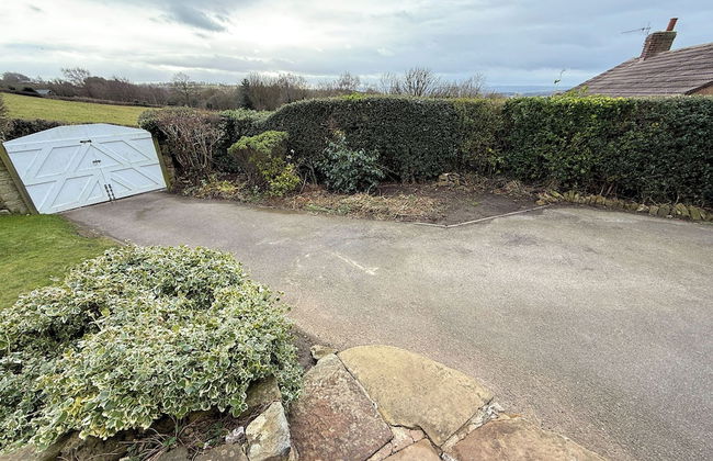 Spacious 4BR Retreat for 8 - Foto 19