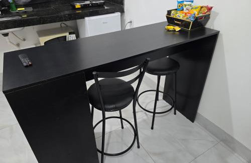 Flat completo 15 com ar condicionado e colchão confortável - Foto 5