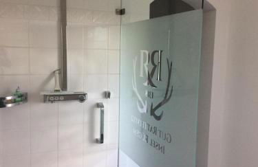 Gut-Rattelvitz-Galerie-D-hochwertig-Sauna-Kamin-eTankstelle-Spielscheune-15-000qm-Parkland - Photo 76