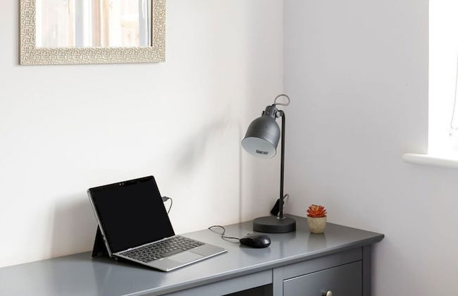 Coastal Retreat for 6 Close to Beaches - Photo 52