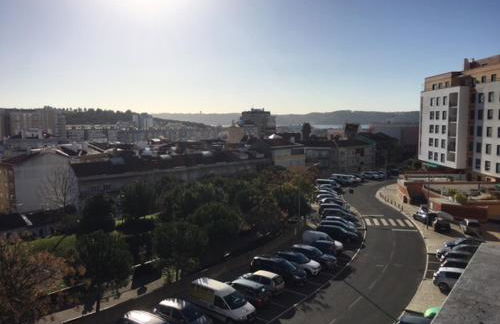 Apartamento novo muito confortável com vista Rio - Foto 1