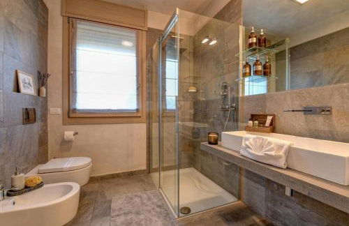 Oscar Luxury Suite DesenzanoLoft Official Partner Homes & Villas by Marriott Bonvoy - Foto 30