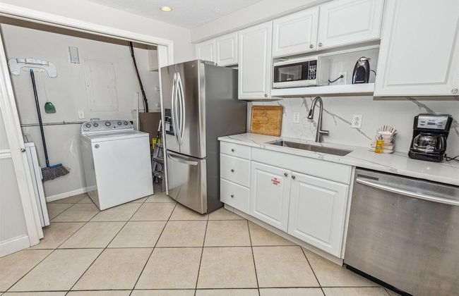 Shoreline Towers 1063 2 Bedroom Condo by RedAwning - Foto 16