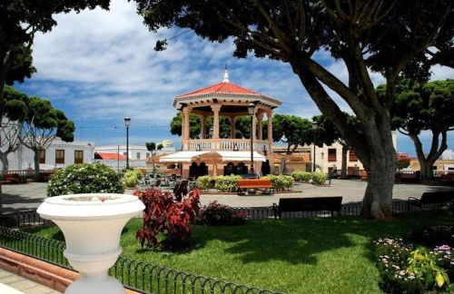 Casa Totalmente Renovada en Zona muy Tranquila!!! Vistas al Mar y Montaña - Foto 42