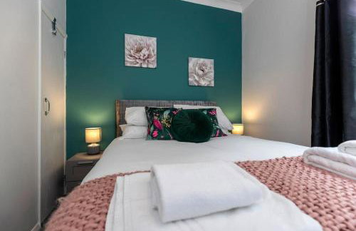 The Normanby! - Photo 25