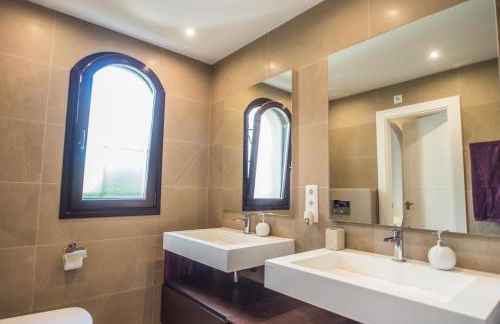 Luxuriöse und großräumige Villa mit Community Pool, Sicht auf das Mittelmeer sowie dem Mar Menor, La Manga Club - Foto 43