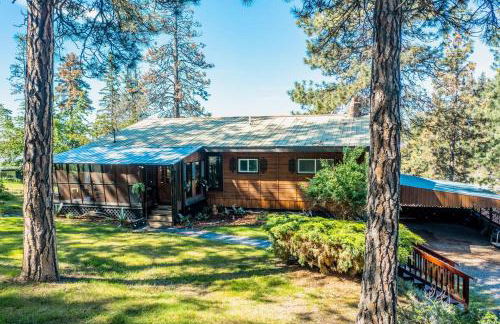 Hilltop Hideaway - Photo 38