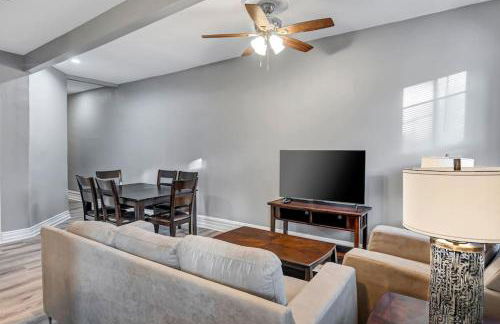 Beautiful Unit in Shaw Community -4228b - Photo 2