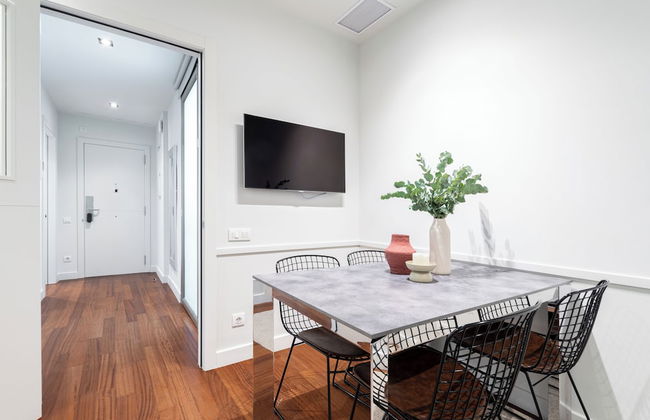 Aspasios Paseo de Gracia Apartments - Photo 37