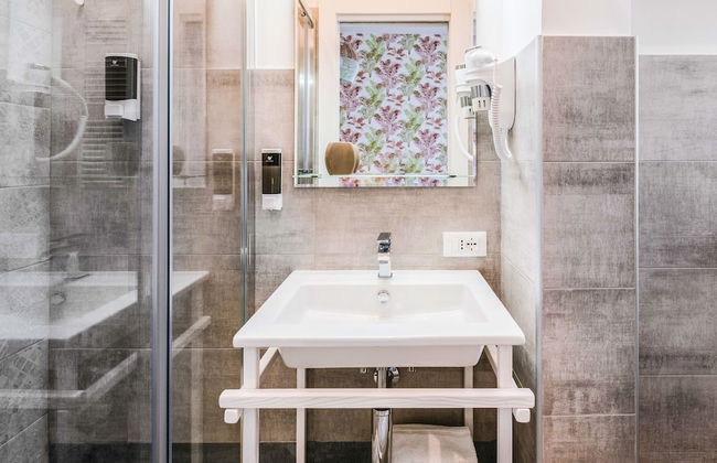 Lele Rooms San Lorenzo - Photo 38