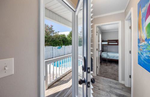 Emerald Escape-Crystal Beach-Private Pool-GolfCart - Photo 23