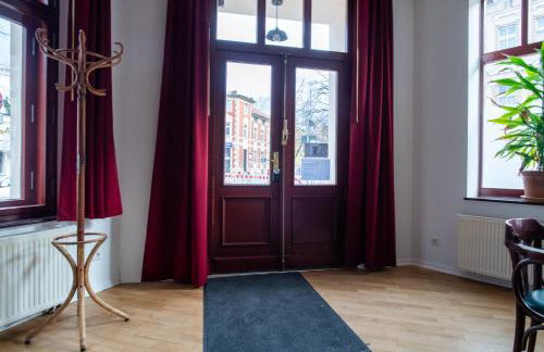 Alt-Berliner Eckkneipe - "Feuchte Ecke" - Foto 44