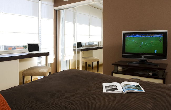 Ayres Apartments Recoleta - Uriburu - Photo 9