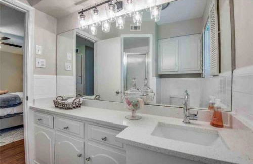 5 STAR House - Chic Mid-Century Modern Luxury Home - Foto 28