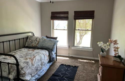 Queen and Duke Cottage - Photo 24