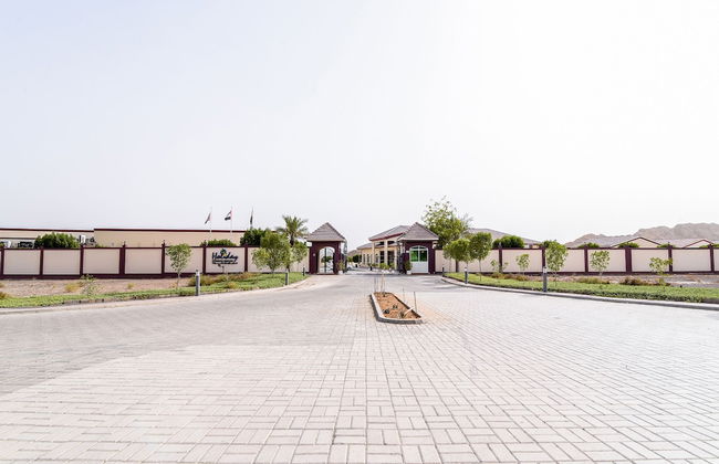 OYO 231 Holiday Arabian Resort - Photo 21